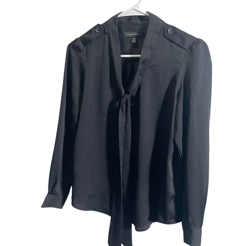 Banana‎ Republic XS Womens Black Tie Neck Buttoned Blouse